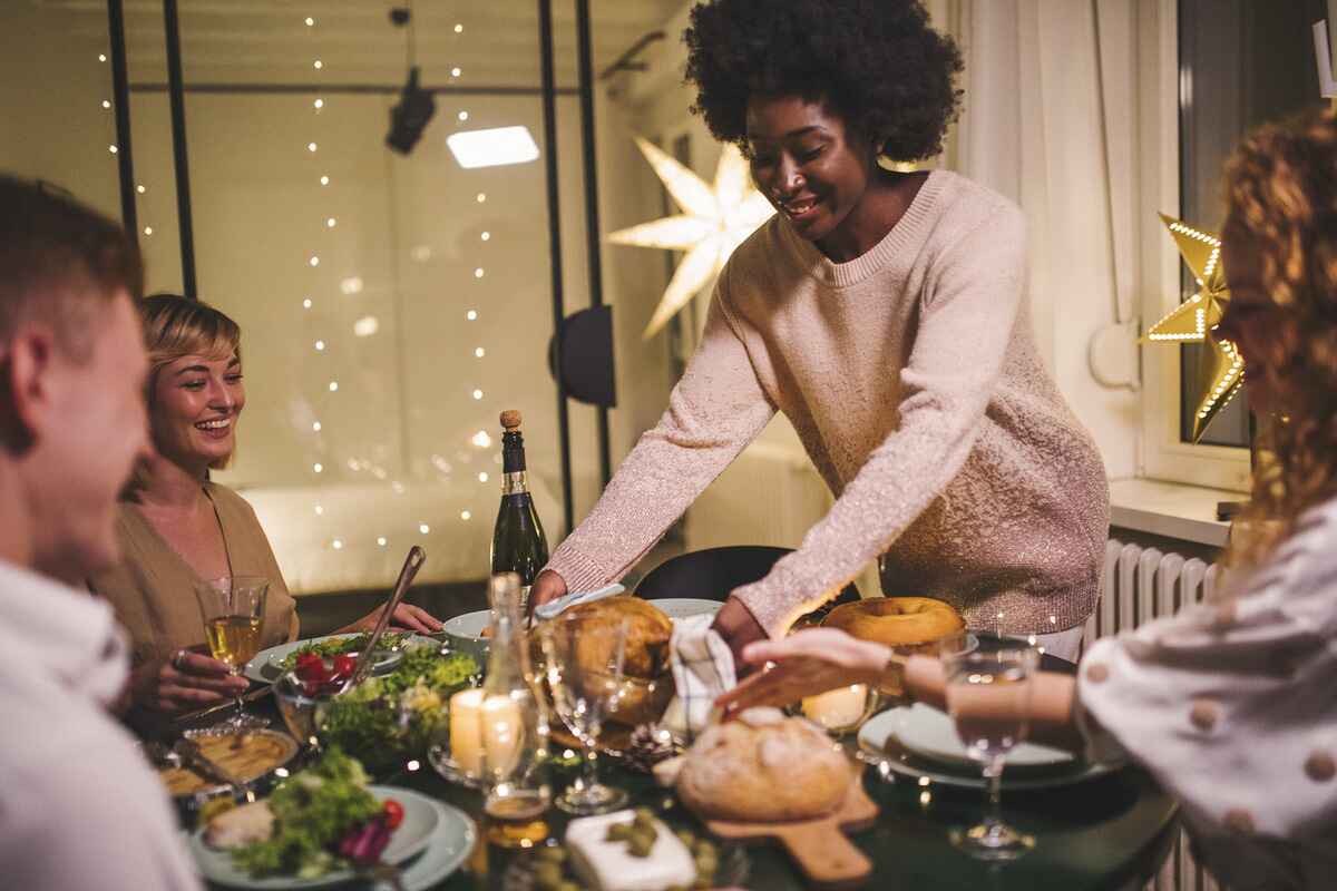 How To Relieve Bloating During the Holidays