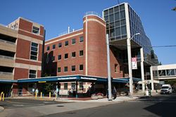 800 Howard Avenue - Yale Physicians Building