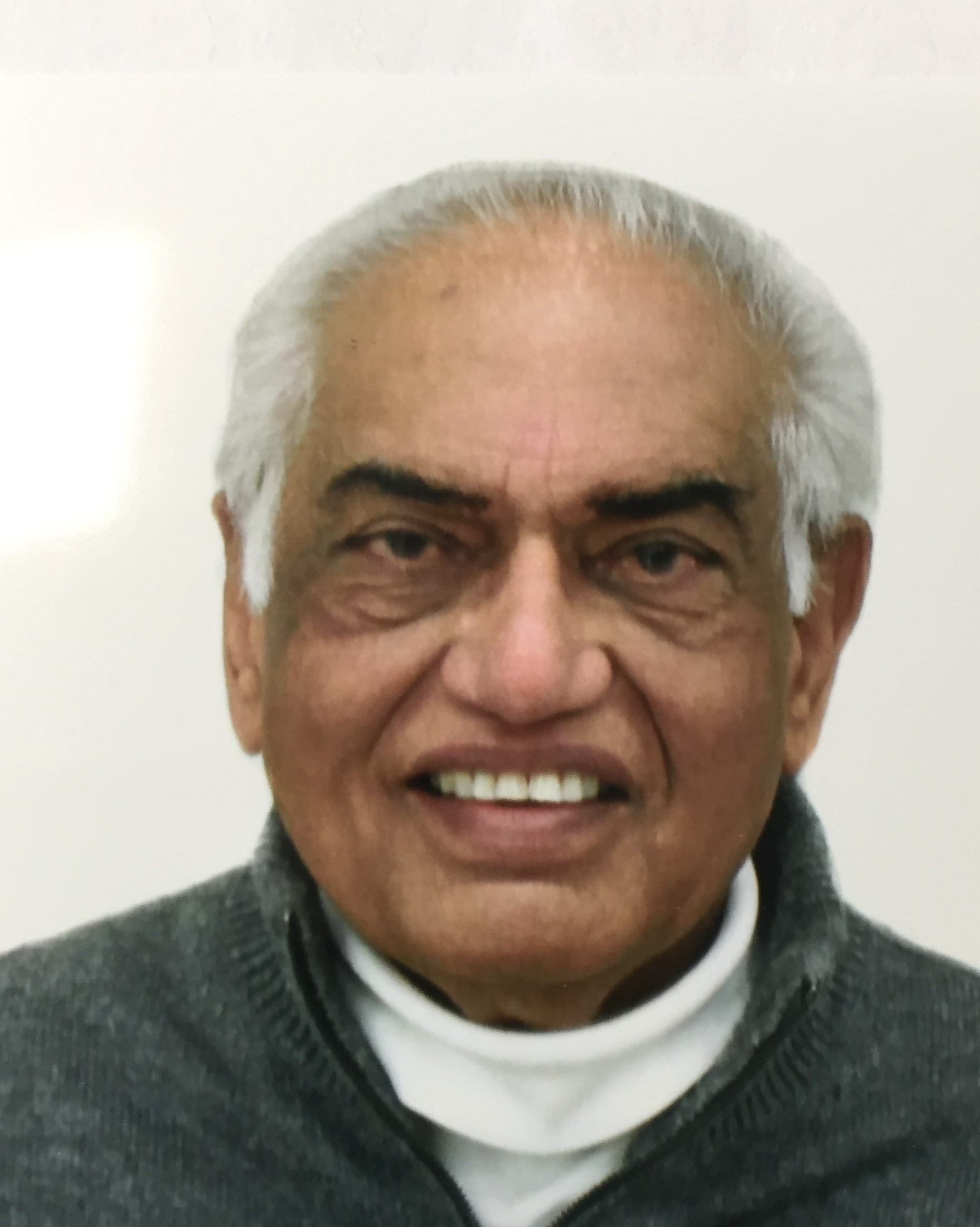 Image of Dr Vasant Khachane