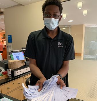 Darius Burgess, a food service associate in the York Street Campus cafeteria, collected A LOT of vouchers on May 10, as did his colleagues across the health system. We are thankful for the Food and Nutrition staff who go above and beyond during celebrations like the 10 Days of Gratitude.
