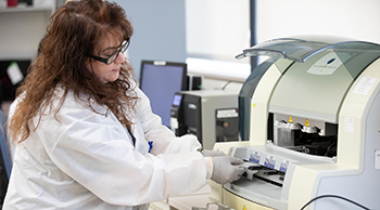 Yale New Haven Health Virology Laboratory Develops Covid 19 Test
